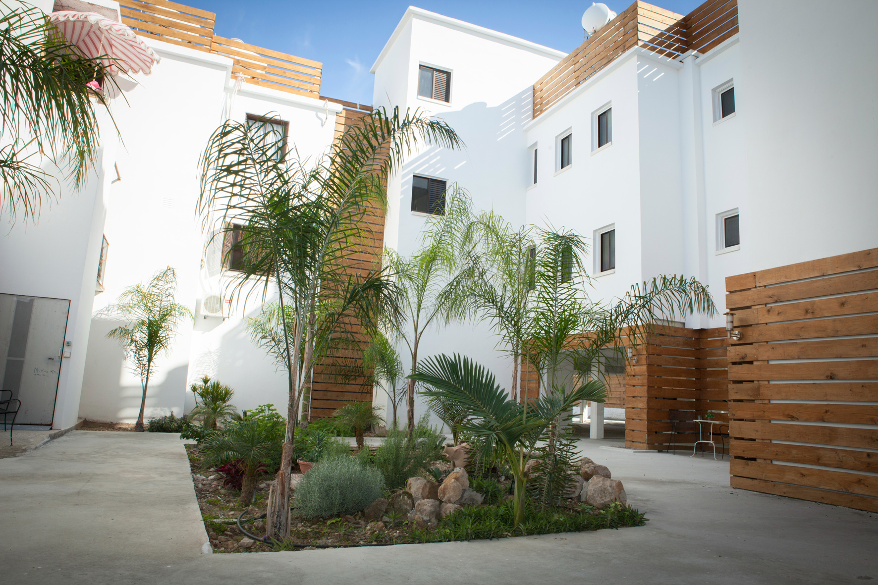 Alecos hotel Apartments Garden Paphos